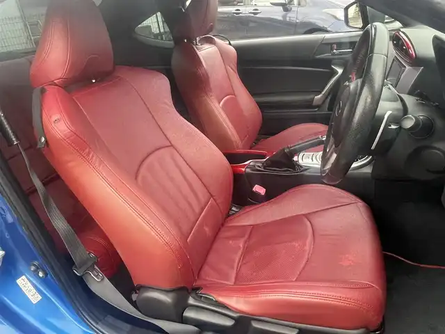 スバル ＢＲＺ S 埼玉県 2013(平25)年 11.5万km WRブルーマイカ (株)IDOMが運営する【じしゃロン川越店】の自社ローン専用車両になります。こちらは現金またはオートローンご利用時の価格です。自社ローンご希望の方は別途その旨お申付け下さい/ｃａｒｒｏｚｚｅｒｉａナビ　AVIC-MRZ009/Ｂカメラ/フルセグＴＶ/Ｂｌｕｅｔｏｏｔｈ/パドルシフト/スマートキー/プッシュスタート/革調赤シートカバー/純正１７インチアルミホイール/オートライト/ＨＩＤ/ETC/デュアルオートエアコン/フォグ
