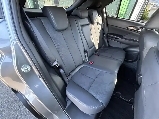 三菱 エクリプス クロス ＰＨＥＶ G 愛媛県 2020(令2)年 2万km チタニウムグレーメタリック 純正ナビ（Bluetooth/フルセグTV）/アラウンドビューモニター/AppleCarPlay/AndroidAuto/アダプティブクルーズコントロール/ETC2.0/パワーシート/ハーフレザーシート/シートヒーター/ブラインドスポットモニター/ステアリングヒーター/ドライブモード/純正18インチアルミホイール/前後ドライブレコーダー/前後コーナーセンサー/オートマチックハイビーム/LEDヘッドライト/スマートキー×２