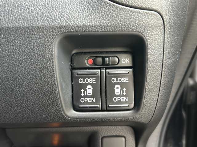 ホンダ Ｎ ＢＯＸ カスタム G ターボパッケージ 秋田県 2013(平25)年 6万km プレミアムゴールドパープルパール 社外メモリナビ/社外CD、DVD、TV/両側パワースライドドア/バックカメラ/純正15インチAW/ETC/スペアキー