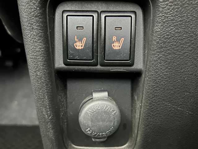 スズキ ハスラー HYBRID G 佐賀県 2022(令4)年 4.7万km シフォンアイボリーM 社外7インチナビ/CD/DVD/Bluetooth/スズキセーフティサポート/デュアルカメラブレーキ/車線逸脱防止/横滑り防止/クリアランスソナー/前席シートヒーター/前方ドライブレコーダー/ETC/フロアマット/電動格納ミラー/スマートキー/バックカメラ