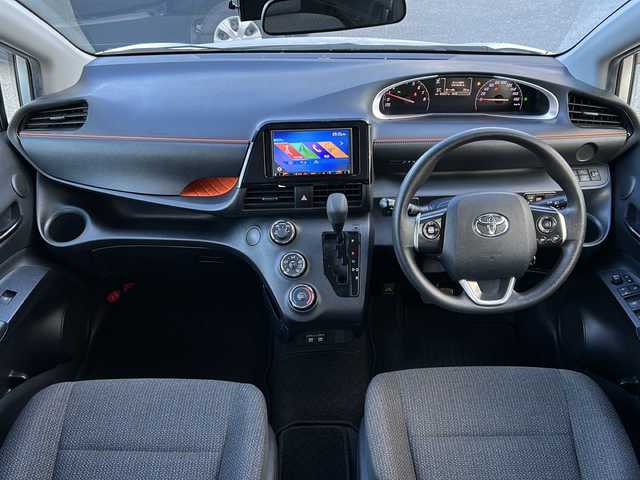 トヨタ シエンタ X 沖縄県 2019(平31)年 6.6万km ホワイトパールクリスタルシャイン Bluetooth・CD/バックカメラ/ETC/片側パワースライドドア/ドライブレコーダー/コーナーセンサー/衝突軽減システム/レーンキープアシスト/電動格納ミラー/ステアリングスイッチ/ウィンカーミラー/サイドバイザー/リモコンキー