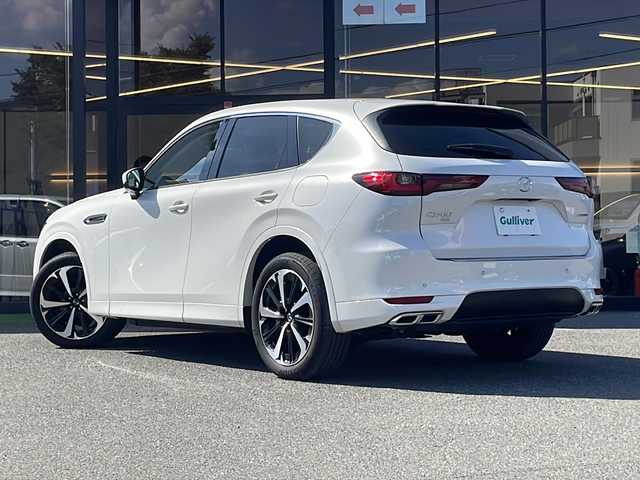 マツダ ＣＸ－６０ XD HV エクスクルーシブスポーツ 大阪府 2023(令5)年 1.6万km ロジウムホワイトプレミアムメタリック BOSEサウンドシステム/スマートブレーキサポート/誤発進抑制制御（前後）/車線逸脱警報システム/降車支援機能付ブラインドスポットモニタリング/レーンキープアシストシステム/緊急時車線維持支援システム/接近車両検知（前側方/後側方）/レーダークルーズコントロール/パーキングセンサー/ドライバー異常時対応システム/ヘッドアップディスプレイ/360度ビューモニター/12.3インチナビ/・Bluetooth/・AppleCarPlay/AndroidAuto/・フルセグTV/・タイプCｘ２/HDMI/ワイヤレス充電/パワーバックドア/白革シート/シートヒーター／ベンチレーション/パワーシート（運転席メモリー機能付）/ステアリングヒーター/電動パーキングブレーキ/ブレーキホールド/LEDヘッドランプ/純正20インチAW/オートワイパー/スペアキーｘ１/取説/保証書