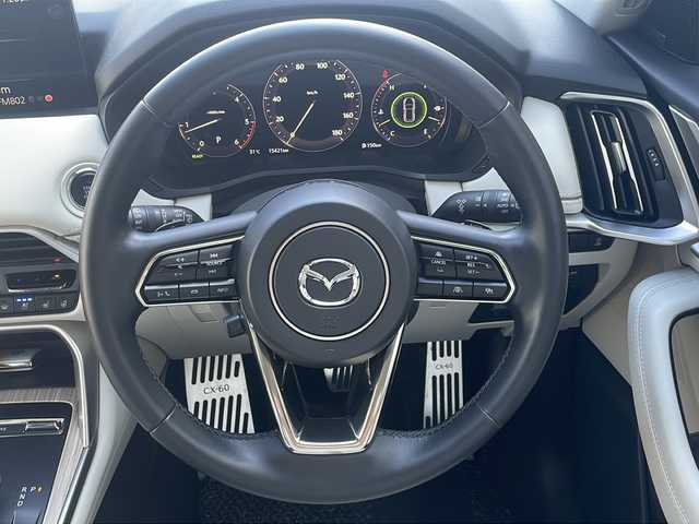 マツダ ＣＸ－６０ XD HV エクスクルーシブスポーツ 大阪府 2023(令5)年 1.6万km ロジウムホワイトプレミアムメタリック BOSEサウンドシステム/スマートブレーキサポート/誤発進抑制制御（前後）/車線逸脱警報システム/降車支援機能付ブラインドスポットモニタリング/レーンキープアシストシステム/緊急時車線維持支援システム/接近車両検知（前側方/後側方）/レーダークルーズコントロール/パーキングセンサー/ドライバー異常時対応システム/ヘッドアップディスプレイ/360度ビューモニター/12.3インチナビ/・Bluetooth/・AppleCarPlay/AndroidAuto/・フルセグTV/・タイプCｘ２/HDMI/ワイヤレス充電/パワーバックドア/白革シート/シートヒーター／ベンチレーション/パワーシート（運転席メモリー機能付）/ステアリングヒーター/電動パーキングブレーキ/ブレーキホールド/LEDヘッドランプ/純正20インチAW/オートワイパー/スペアキーｘ１/取説/保証書