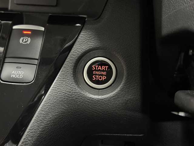 日産 ルークス HWS X プロパイロットED 三重県 2020(令2)年 1.2万km ホワイトパール S-HYBRID/FF/インパネCVT/純正 9インチナビ MM319D-L/（iPod/SD/FM/AM/TV/WALKMAN/USB/Bluetooth/CD/DVD/MUSIC STOCKER/VTR/AUX/ドラレコ）/アラウンドビューモニター（移動物検知機能付）/両側ハンズフリーオートスライドドア/ドライブレコーダー 前方（ナビ連動）/安全/・インテリジェント エマージェンシーブレーキ/・プロパイロット/・インテリジェント LI（車線逸脱防止支援システム）＋LDW（車線逸脱警報）/・インテリジェント DA（ふらつき警報）/・インテリジェント FCW（前方衝突予測警報）/・フロント & バックソナー/・標識検知機能（進入禁止、最高速度、一時停止）/・先行車発進お知らせ/・SOSコール/・ハイビームアシスト/装備/・オートエアコン/・リヤシーリングファン/・オートライト/・LED ヘッドライト＋フロントフォグライト/・ステアリングスイッチ/・プッシュスタート/・電動格納ドアミラー/・純正 14inAW/・インテリジェントキーx2/など