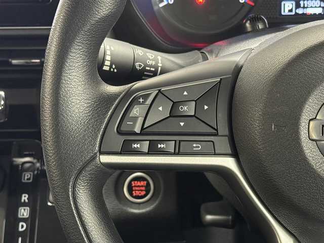 日産 ルークス HWS X プロパイロットED 三重県 2020(令2)年 1.2万km ホワイトパール S-HYBRID/FF/インパネCVT/純正 9インチナビ MM319D-L/（iPod/SD/FM/AM/TV/WALKMAN/USB/Bluetooth/CD/DVD/MUSIC STOCKER/VTR/AUX/ドラレコ）/アラウンドビューモニター（移動物検知機能付）/両側ハンズフリーオートスライドドア/ドライブレコーダー 前方（ナビ連動）/安全/・インテリジェント エマージェンシーブレーキ/・プロパイロット/・インテリジェント LI（車線逸脱防止支援システム）＋LDW（車線逸脱警報）/・インテリジェント DA（ふらつき警報）/・インテリジェント FCW（前方衝突予測警報）/・フロント & バックソナー/・標識検知機能（進入禁止、最高速度、一時停止）/・先行車発進お知らせ/・SOSコール/・ハイビームアシスト/装備/・オートエアコン/・リヤシーリングファン/・オートライト/・LED ヘッドライト＋フロントフォグライト/・ステアリングスイッチ/・プッシュスタート/・電動格納ドアミラー/・純正 14inAW/・インテリジェントキーx2/など