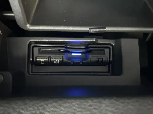 日産 セレナ ハイウェイスター 大阪府 2017(平29)年 6.5万km ダイヤモンドブラック 純正8インチナビ/10.6インチフリップダウンモニター/・フルセグTV/TVキャンセラー/USB/BT/DVD/AUX/バックカメラ/片側パワースライドドア/前後ドライブレコーダー/ETC/全席充電ポート/追従なしクルーズコントロール/純正フロアマット/純正16インチAW/コーナーセンサー/LEDヘッド・フォグ/スペアキー/アイドリングストップ