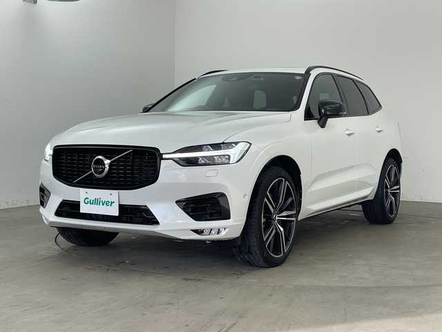 ボルボ ＸＣ６０ B6 AWD Rデザイン 兵庫県 2021(令3)年 2.1万km パール ・純正ナビ/・AM・FM・USB・Tpod・spotify/・フルセグTV/・BT/・Apple Car Play・AndroidAuto/・全方位カメラ/・全席シートヒーター/・前席パワーシート/・ETC/・純正ドライブレコーダー/・左右独立エアコン/・後席エアコン/・パノラマルーフ/・電子パーキングブレーキ/・オートブレーキホールド/・４WD/・ヘッドアップディスプレイ/・パーキングアシスト/・縦列時自動発車/・コーナリングライト/・アクティブベンディングライト/・レーンキープアシスト/・ロードサインアシスト/・ブラインドスポットモニター/・車間警告/・クロストラフィックアラート/・衝突回避/・レーダークルーズコントロール/・harman/kardonサウンド/・パワーバックドア/・オートワイパー/・純正フロアマット/・純正アルミ/・取扱説明書/・保証書/・スペアキー
