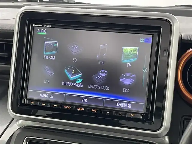 スズキ スペーシア ギア HYBRID XZターボ 埼玉県 2020(令2)年 4万km ツールグリーンパールメタリック/ガンメタリック2トーンルーフ 純正８インチナビ　全周囲カメラ　両側パワースライドドア　ＨＵＤ　ＥＴＣ　クルーズコントロール　スズキセーフティサポート　４ＷＤ　ＬＥＤヘッドライト　リアサーキュレーター　地デジＴＶ　Ｂｌｕｅｔｏｏｔｈ
