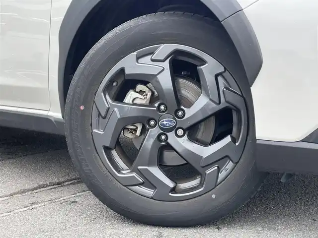 スバル ＸＶ ハイブリッド アドバンス スタイルエディション 徳島県 2022(令4)年 1.9万km クリスタルホワイトP 純正ナビ(CN-FX810D)/(CD・DVD・BD/Bluetooth/TV)/フロント・サイド・バックカメラ/社外ETC/ステアリングスイッチ/衝突被害軽減システム/追従機能付クルーズコントロール/レーンキープアシスト/ダウンヒルアシストコントロール/LEDヘッドライト/フロントフォグライト/オートライト/ハーフレザーシート/前席パワーシート/前席シートヒーター/D席シートメモリー/電動パーキングブレーキ/純正18インチアルミホイール/ルーフレール/USB充電/スマートキー/スペアキー