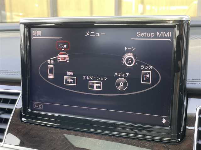 アウディ Ａ８ 4．0 TFSI クワトロ 石川県 2014(平26)年 3.7万km グレイシアホワイトメタリック サンルーフ/黒革シート/シートベンチレーション/純正ナビ/３６０カメラ/クリアランスソナー/電動トランク/クルーズコントロール/アダプティブＬＥＤライト/ソフトクローズドア/アドバンストキー