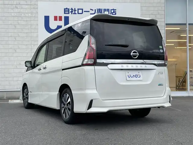 日産 セレナ ハイウェイスター Vセレクション 長崎県 2017(平29)年 10.8万km ブリリアントホワイトパール (株)IDOMが運営する【じしゃロン長崎店】の自社ローン専用車両になりますこちらは現金またはオートローンご利用時の価格です。自社ローンご希望の方は別途その旨お申付け下さい/ナビ　/バックカメラ　/フルセグ　/Ｂｌｕｅｔｏｏｔｈ　/両側パワースライドドア　/エマージェンシーブレーキ　/ＬＤＷ　/クルーズコントロール/ＥＴＣ　/プッシュスタート　/ＬＥＤヘッドライト　/フォグランプ