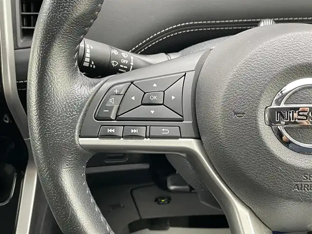日産 セレナ ハイウェイスター Vセレクション 長崎県 2017(平29)年 10.8万km ブリリアントホワイトパール (株)IDOMが運営する【じしゃロン長崎店】の自社ローン専用車両になりますこちらは現金またはオートローンご利用時の価格です。自社ローンご希望の方は別途その旨お申付け下さい/ナビ　/バックカメラ　/フルセグ　/Ｂｌｕｅｔｏｏｔｈ　/両側パワースライドドア　/エマージェンシーブレーキ　/ＬＤＷ　/クルーズコントロール/ＥＴＣ　/プッシュスタート　/ＬＥＤヘッドライト　/フォグランプ