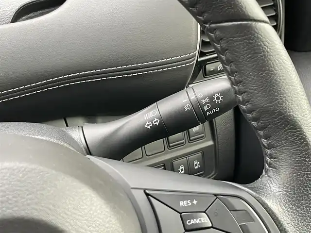 日産 セレナ ハイウェイスター Vセレクション 長崎県 2017(平29)年 10.8万km ブリリアントホワイトパール (株)IDOMが運営する【じしゃロン長崎店】の自社ローン専用車両になりますこちらは現金またはオートローンご利用時の価格です。自社ローンご希望の方は別途その旨お申付け下さい/ナビ　/バックカメラ　/フルセグ　/Ｂｌｕｅｔｏｏｔｈ　/両側パワースライドドア　/エマージェンシーブレーキ　/ＬＤＷ　/クルーズコントロール/ＥＴＣ　/プッシュスタート　/ＬＥＤヘッドライト　/フォグランプ