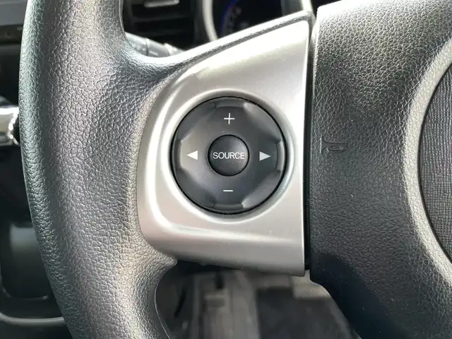 ホンダ Ｎ ＢＯＸ カスタム SSパッケージ 福島県 2015(平27)年 6.4万km クリスタルブラックパール (株)IDOMが運営する【じしゃロンいわき店】の自社ローン専用車両になります。こちらは現金またはオートローンご利用時の価格です。自社ローンご希望の方は別途その旨お申付け下さい/登録時走行距離63555km/ギャザーズ純正ナビゲーション/プッシュスタート/スマートキー/両側パワースライドドア/バックカメラ/シートヒーター/ウィンカーミラー /サイドバイザー/フロアマット/純正アルミホイール