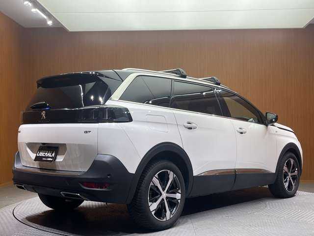 プジョー ５００８ GT ブルーHDi 千葉県 2022(令4)年 1.9万km パール パノラマＳＲ　/半革シート　/ＡＣＣ　/ディスプレイオーディオ　/ＣａｒＰｌａｙ　/Ｂカメラ　/シートヒーター　/電動リアゲート　/フルＬＥＤヘッドライト　/衝突軽減Ｂ　/ＢＳＭ　/ＬＫＡ　/ＥＴＣ　/禁煙車　/７人乗り