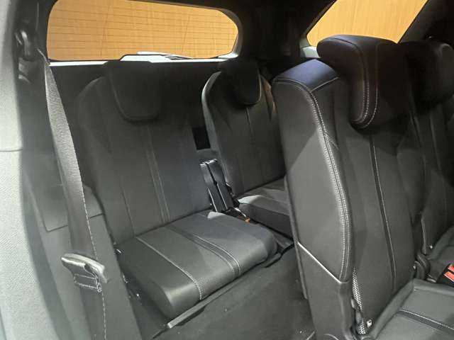 プジョー ５００８ GT ブルーHDi 千葉県 2022(令4)年 1.9万km パール パノラマＳＲ　/半革シート　/ＡＣＣ　/ディスプレイオーディオ　/ＣａｒＰｌａｙ　/Ｂカメラ　/シートヒーター　/電動リアゲート　/フルＬＥＤヘッドライト　/衝突軽減Ｂ　/ＢＳＭ　/ＬＫＡ　/ＥＴＣ　/禁煙車　/７人乗り
