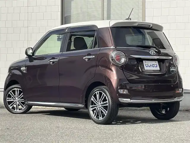 ダイハツ キャスト スタイル G ターボ SAⅡ 三重県 2016(平28)年 9.4万km プラムブラウンクリスタルマイカ (株)IDOMが運営する【じしゃロン四日市店】の自社ローン専用車両になります。こちらは現金またはオートローンご利用時の価格です。自社ローンご希望の方は別途その旨お申付け下さい/純正メモリーナビ【CD/DVD/Bluetooth】/フルセグテレビ/バックカメラ/衝突軽減ブレーキ/アイドリングストップ/ETC/プッシュスタート/スマートキー/キセノンライト/ステアリングスイッチ