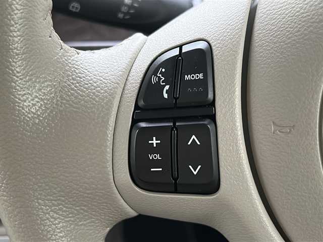 スズキ ラパン モード 大阪府 2019(令1)年 1.6万km ノクターンブルーパール/ホワイト 2トーンルーフ 社外ナビ（Ｐａｎａｓｏｎｉｃ　ＣＮ－Ｅ３１０Ｄ）/　（TV/CD/Bluetooth）/衝突軽減ブレーキ/バックカメラ/ETC/スマートキー×２/革巻きステアリング/ステアリングリモコン/シートヒーター/オートエアコン/オートミラー/オートライト/HIDヘッドライト/コーナーセンサー/保証書/取扱説明書