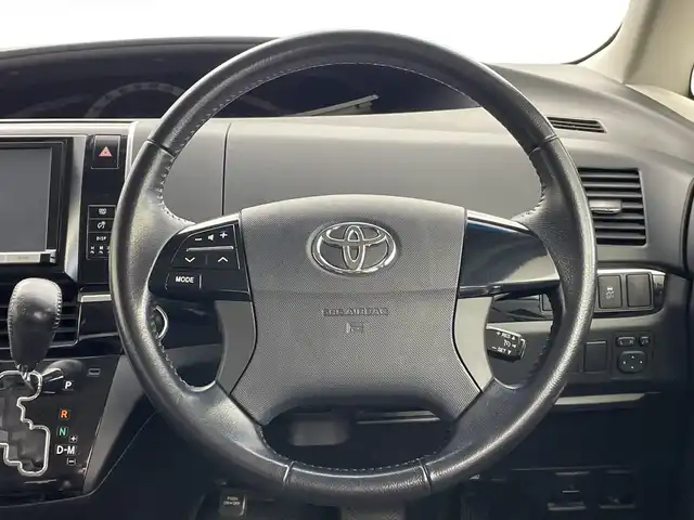 トヨタ エスティマ アエラス プレミアムエディション 新潟県 2016(平28)年 7.5万km ホワイトパールクリスタルシャイン 純正メモリナビ【NSZA-X64T】/　フルセグTV/Bluetooth/CD/DVD/純正フリップダウンモニター/両側パワースライドドア/ハーフレザーシート/D席パワーシート/バックモニター/ビルトインETC/横滑り防止装置/オートライト/レザーステアリング/ステアリングスイッチ