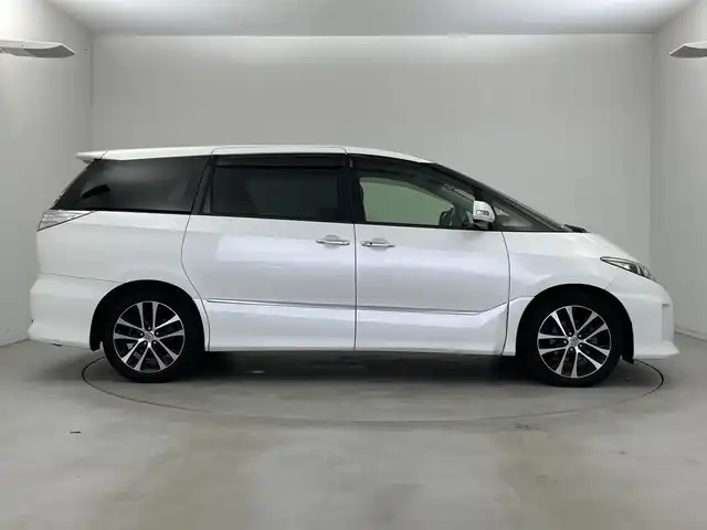 トヨタ エスティマ アエラス プレミアムエディション 新潟県 2016(平28)年 7.5万km ホワイトパールクリスタルシャイン 純正メモリナビ【NSZA-X64T】/　フルセグTV/Bluetooth/CD/DVD/純正フリップダウンモニター/両側パワースライドドア/ハーフレザーシート/D席パワーシート/バックモニター/ビルトインETC/横滑り防止装置/オートライト/レザーステアリング/ステアリングスイッチ