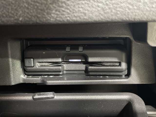 日産 セレナ e－パワー ハイウェイスター V 神奈川県 2022(令4)年 6.7万km パール