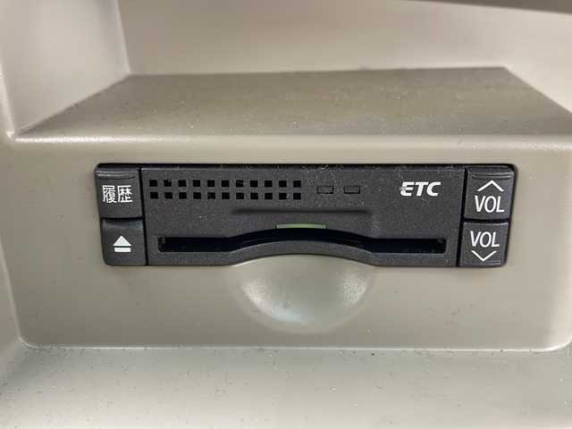 トヨタ エスティマ アエラス Gエディション 茨城県 2008(平20)年 5.5万km ホワイトパールクリスタルシャイン 純正ナビ/フルセグTV/DVD再生有/バックカメラ/ETC/スマートキー/オットマン/フロントフォグ/両側パワースライドドア/盗難防止装置