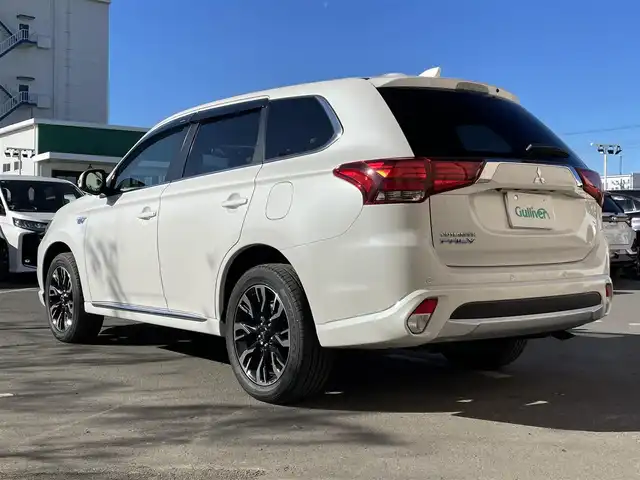 三菱 アウトランダー ＰＨＥＶ