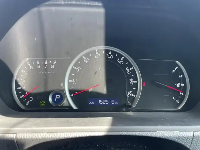 トヨタ ヴォクシー ZS 埼玉県 2014(平26)年 15.3万km ホワイトパールクリスタルシャイン ワンオーナー/社外SDナビ（11インチ）/・Bluetoothオーディオ/・フルセグTV/CD/DVD/バックカメラ/両側パワースライドドア/純正フロアマット/純正16インチアルミホイール/保証書/取扱説明書/スペアキー