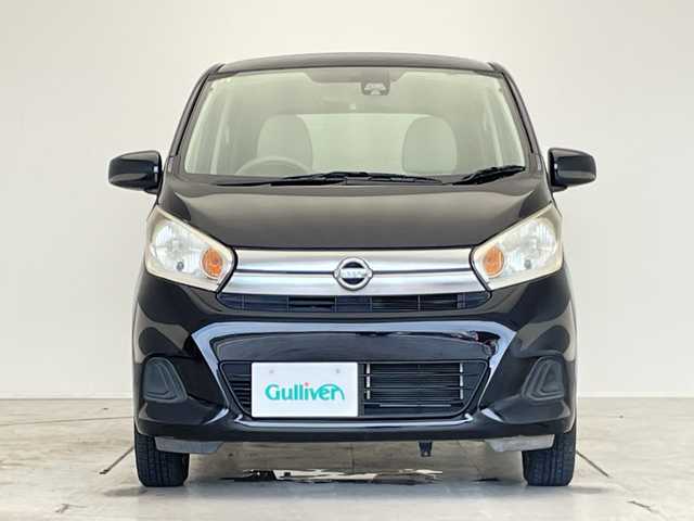 日産 デイズ J 愛知県 2016(平28)年 4.9万km ブラック 衝突軽減システム/純正７型SDナビ/フルセグ/CD/Bluetooth/バックカメラ/横滑り防止機能/フロアマット/リモコンキー/ベンチシート/アルミホイール