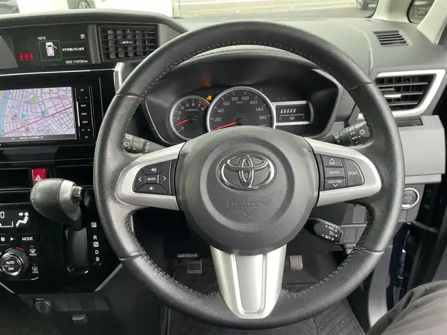 トヨタ タンク カスタムG－T 埼玉県 2017(平29)年 11.1万km レーザーブルークリスタルシャイン (株)IDOMが運営する【じしゃロン鳩ヶ谷店】の自社ローン専用車両になりますこちらは現金またはオートローンご利用時の価格です。自社ローンご希望の方は別途その旨お申付け下さい/社外ＳＤナビ（CN-RA03WD）/　AM/FM/CD/DVD/フルセグTV/MSV/BT/バックカメラ/両側パワースライドドア/クルーズコントロール/レーンアシスト/衝突軽減システム/ステアリングスイッチ/革巻きステアリング/スペアタイヤ/LEDヘッドライト/フォグランプ　/純正アルミホイール/ＥＴＣ　/ドアバイザー　/電動格納式ウィンカーミラー/ISOFIX/プッシュスタートボタン/　スマートキー×1