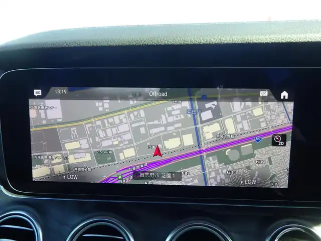 メルセデス・ベンツ Ｍ・ベンツ Ｅ２２０ｄ ステーションワゴン スポーツ 千葉県 2022(令4)年 3.3万km ダイヤモンドホワイト アクティブブレーキアシスト/アクティブレーンキーピングアシスト/レーンチェンジアシスト/ブラインドスポットアシスト/アテンションアシスト/ディストロニック/パノラミックスライディングルーフ/ヘッドアップディスプレイ/ブラックレザーシート/前席パワーシート/各席シートヒーター/純正ナビ/地デジTV/【Bluetooth接続】/360°カメラ/革巻きステアリング/ステアリングスイッチ/ETC/LEDヘッドライト/ウインカーミラー/パークトロニック/純正19インチアルミホイル/サイド/カーテンエアバッグ/スマートキー