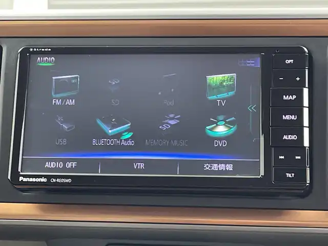 ダイハツ ブーン シルク Gパッケージ SAⅢ 三重県 2018(平30)年 3.5万km ブラックマイカメタリック/ダークエメラルドマイカ 禁煙車　/社外SDナビ　/スマートアシスト　/衝突被害軽減ブレーキ　/レーンキープアシスト /バックカメラ　　/前後コーナーセンサー　/社外前方ドライブレコーダー　/ステアリングスイッチ　/ＬＥＤヘッドライト　/ＬＥＤフォグ　/オートハイビーム