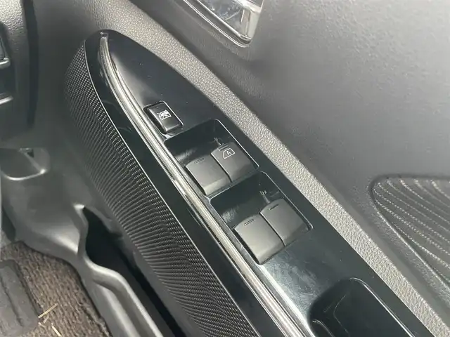 日産 デイズ ルークス HWS X Vセレクション 千葉県 2016(平28)年 4.7万km オーシャンブルーP 純正SDナビ/（CD、DVD、Aux、SD）/フルセグTV/アラウンドビューモニター/両側パワースライドドア/USBソケット/アイドリングストップ/衝突軽減ブレーキ/ETC/電動格納ミラー/横滑り防止装置/ドアバイザー/フロアマット/スマートキー/プッシュスタート