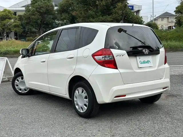 ホンダ フィット G 富山県 2012(平24)年 3.6万km プレミアムホワイトパール ワンオーナー/純正SDナビ/ワンセグテレビ/CD/DVD再生/バックカメラ/キーレスエントリー/純正フロアマット/保証書/取扱説明書/スペアキー×1
