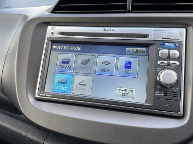 ホンダ フィット G 富山県 2012(平24)年 3.6万km プレミアムホワイトパール ワンオーナー/禁煙車/純正ＳＤナビ/バックカメラ/ＣＤ・ＤＶＤ/ワンセグＴＶ/純正フロアマット/リモコンキー/スペアキー/電動格納ミラー/ハロゲンヘッドライト/保証書