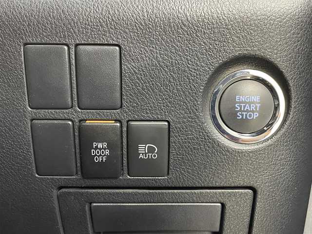 トヨタ アルファード S タイプゴールドⅡ 兵庫県 2021(令3)年 4.9万km ブラック ディスプレイオーディオ/前後ドラレコ/ＥＴＣ２．０/Toyota Safety Sense/・レーントレーシングアシスト(LTA)/・プリクラッシュセーフティ/・レーダークルーズコントロール(全車速追従機能付)/・アダプティブハイビームシステム(AHS)/・オートマチックハイビーム(AHB)/・ロードサインアシスト(RSA)/・リヤクロストラフィックオートブレーキ［パーキングサポートブレーキ(後方接近車両)/・アシストするブラインドスポットモニター(BSM)