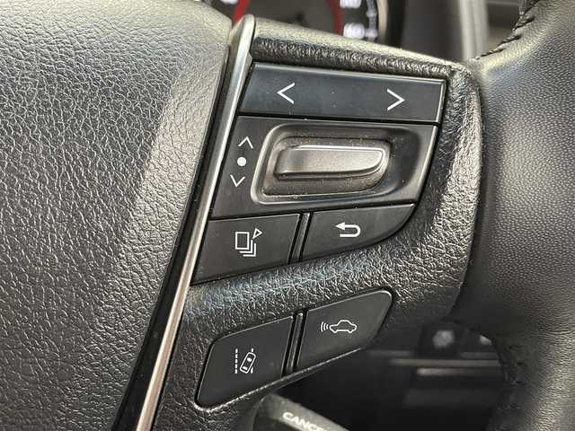 トヨタ アルファード S タイプゴールドⅡ 兵庫県 2021(令3)年 4.9万km ブラック ディスプレイオーディオ/前後ドラレコ/ＥＴＣ２．０/Toyota Safety Sense/・レーントレーシングアシスト(LTA)/・プリクラッシュセーフティ/・レーダークルーズコントロール(全車速追従機能付)/・アダプティブハイビームシステム(AHS)/・オートマチックハイビーム(AHB)/・ロードサインアシスト(RSA)/・リヤクロストラフィックオートブレーキ［パーキングサポートブレーキ(後方接近車両)/・アシストするブラインドスポットモニター(BSM)