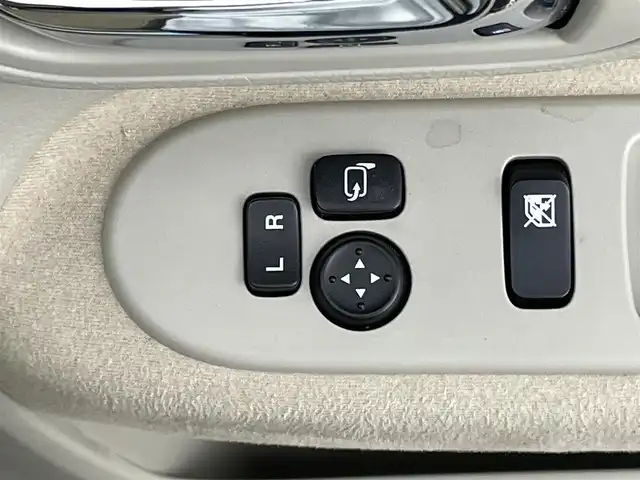 スズキ ラパン X 岡山県 2019(平31)年 5.1万km フレンチミントパールメタリック 全方位カメラ/白色ルーフ/ミラー/純正SDナビ(CN-RZ743W)/（CD/DVD/BT/フルセグTV/USB）/ビルトインETC/スマートキー/衝突軽減ブレーキ/アイドリングストップ/踏み間違い防止/D席シートヒーター/ステアリングスイッチ/純正14インチアルミホイール/純正フロアマット/ドアバイザー