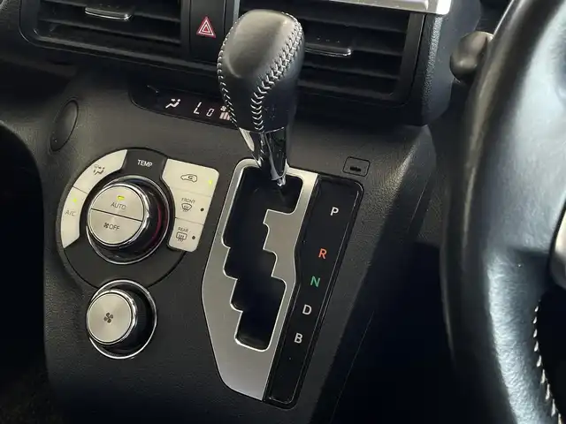 トヨタ シエンタ ハイブリッド G 福岡県 2017(平29)年 8.7万km ヴィンテージブラウンパールクリスタルシャイン トヨタセーフティセンスアルパインナビゲーション（CD/DVD/フルセグ/BT)レーンキープアシストオートマチックハイビームバックカメラ両側パワースライドドア前席シートヒータードライブレコーダーETC
