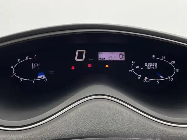 日産 セレナ HWS S HV Vセレ +SeftyⅡ 鹿児島県 2015(平27)年 6.4万km ブリリアントホワイトパール 純正ナビ（MC315P-W）/CD/DVD/Bluetooth/フルセグテレビ/アラウンドビュー/両側パワースライド/エマージェンシーブレーキ/レーンキープアシスト/クルーズコントロール/純正フロアマット/リアサンシェード/ドアバイザー/シートバックテーブル/ETC
