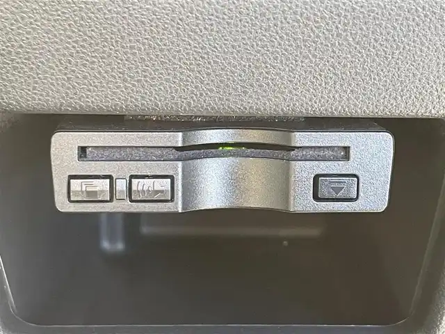 ダイハツ ムーヴ キャンバス G メイクアップ リミテッド　SAⅢ 滋賀県 2019(平31)年 3.3万km パールホワイトⅢ/ライトローズマイカメタリックⅡ 2トーン 純正ナビ/(Bluetooth/フルセグ/CD/DVD)/両側電動スライドドア/アラウンドビューモニター/スマートアシスト/・衝突軽減ブレーキ/・レーンキープアシスト/・先行車発進告知/・Autoハイビーム/LEDオートライト/フォグ/純正フロアマット/電動格納ミラー/ETC/USB/スペアキー