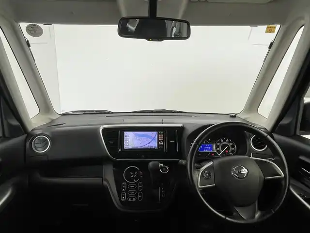 日産 デイズ ルークス ハイウェイスターX Gパッケージ 群馬県 2014(平26)年 7.3万km モカブラウンP 純正７インチナビ　アラウンドビューモニター　両側パワースライドドア　ＨＩＤオートライト　ベンチシート　純正１５インチＡＷ　ステアリングリモコン　アイドリングストップ　スマートキー　オートエアコン　禁煙