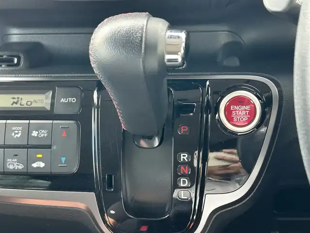 ホンダ Ｎ ＢＯＸ カスタム G SSパッケージ 熊本県 2016(平28)年 5万km ブリリアントスポーティブルーメタリック2トーン 純正SDナビＤＴＶ（VXM-174VFi）/・CD/DVD/BT/SD/AUX/バックカメラ/ドラレコ/ビルトインETC/両側パワースライド/あんしんpkg/後部席サンシェード/HIDライト/フォグ/マット/バイザー/スマートキー