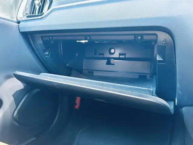 ボルボ Ｖ６０ B5 インスクリプション 大阪府 2021(令3)年 1.9万km ガンＭ ワンオーナー/サンルーフ/HUD/ACC/Bowers＆Wilkins/BLIS/ベージュ革/メモリ付きパワーシート/エアシートヒーター/ステアリングヒーター/純正ナビ/ＴＶ/360度カメラ/applecarplay/自動駐車/ワイヤレス充電/純正19インチAW/LEDヘッドライト/電動リアゲート