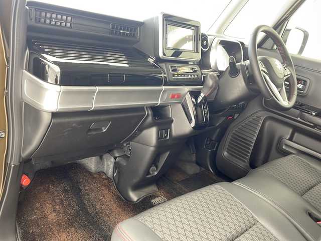 スズキ スペーシア カスタム HYBRID XS ターボ 沖縄県 2018(平30)年 7.7万km ブレイブカーキパール/ブラック2トーン 社外ディスプレイオーディオ（カロッツェリアFH-8500DVS）　/Ｂｌｕｅｔｏｏｔｈ/ＤＶＤ/ＣＤ/ＵＳＢ/ETC/バックカメラ/両側パワースライドドア/ドライブレコーダー（ケンウッドDRV-320）/ＬＥＤヘッドライト/リアコーナーセンサー/シートヒーター/ハーフレザーシート/パドルシフト/クルーズコントロール/純正アルミホイール