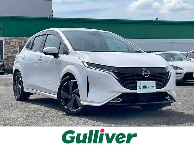 日産 オーラ G レザーエディション 徳島県 2022(令4)年 2.1万km ピュアホワイトパール 黒革シート/BOSEスピーカー/純正9インチナビ/アラウンドビューモニター/プロパイロット/シートヒーター/ステアリングヒーター/アダプティブLEDヘッドライト/オートハイビーム/エマージェンシーブレーキ/前後コーナーセンサー/HDMI/置くだけ充電/純正ドライブレコーダー/ETC2.0/スペアキー/純正17AW/純正フロアマット