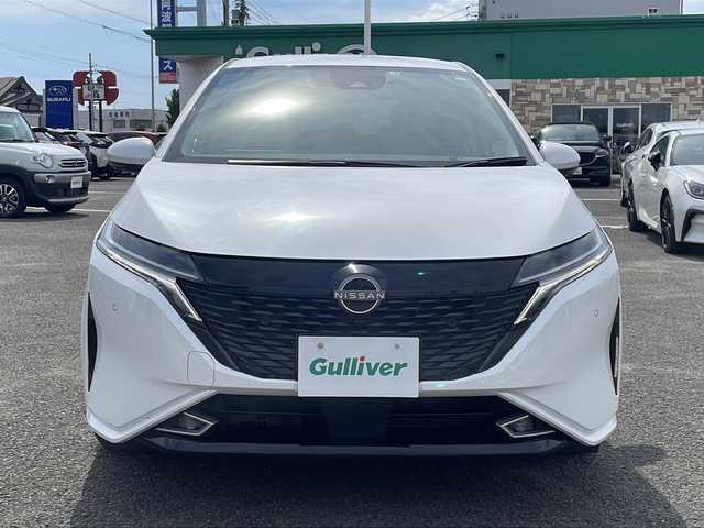日産 オーラ G レザーエディション 徳島県 2022(令4)年 2.1万km ピュアホワイトパール 黒革シート/BOSEスピーカー/純正9インチナビ/アラウンドビューモニター/プロパイロット/シートヒーター/ステアリングヒーター/アダプティブLEDヘッドライト/オートハイビーム/エマージェンシーブレーキ/前後コーナーセンサー/HDMI/置くだけ充電/純正ドライブレコーダー/ETC2.0/スペアキー/純正17AW/純正フロアマット