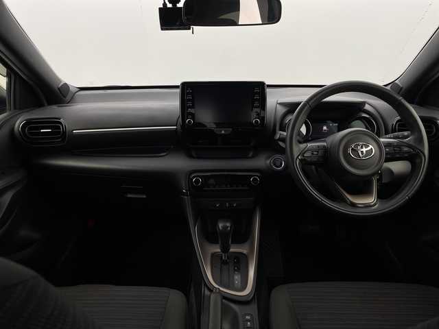 トヨタ ヤリス Z 新潟県 2020(令2)年 5.1万km ホワイトパールクリスタルシャイン 4WD/純正ディスプレイオーディオ/　　USB/BT/MiraCast/レーダークルーズコントロール/LEDオートライト/オートマチックハイビーム/おしシートヒーター/ステアリングスイッチ/レーンキープ/コーナーセンサー/スマートキー