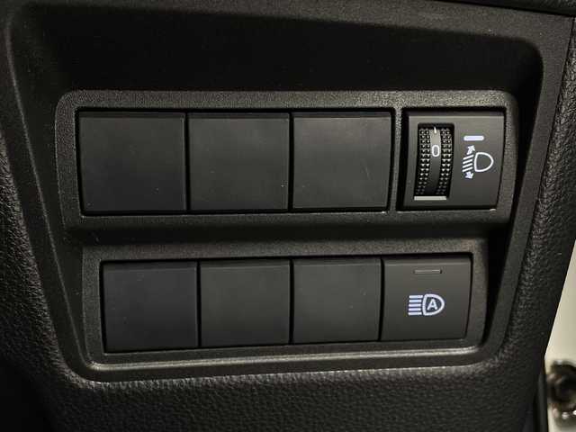 トヨタ ヤリス Z 新潟県 2020(令2)年 5.1万km ホワイトパールクリスタルシャイン 4WD/純正ディスプレイオーディオ/　　USB/BT/MiraCast/レーダークルーズコントロール/LEDオートライト/オートマチックハイビーム/おしシートヒーター/ステアリングスイッチ/レーンキープ/コーナーセンサー/スマートキー