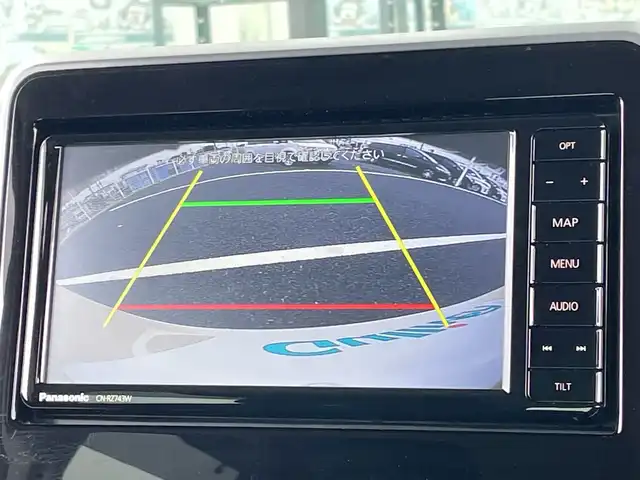 スズキ スペーシア HYBRID X 千葉県 2019(令1)年 1.8万km シフォンアイボリーM 純正メモリナビ/(フルセグTV/BT/CD/DVD/FM/AM)/バックカメラ/衝突被害軽減システム/車線逸脱警報/両側パワースライドドア/横滑り防止装置/ETC/アイドリングストップ/オートライト/電動格納ミラー/シートリフター/プッシュスタート/スマートキー/フロアマット/スペアキー/保証書